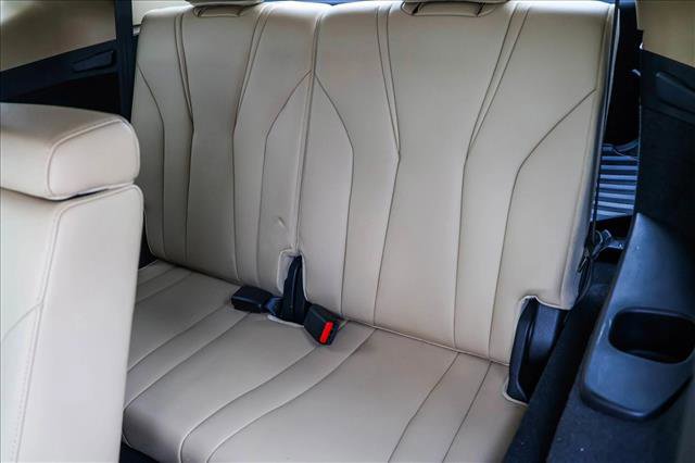 Used 2023 Acura MDX SH-AWD image 23