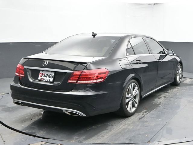Used 2016 Mercedes-Benz E 350 4MATIC Sedan image 8