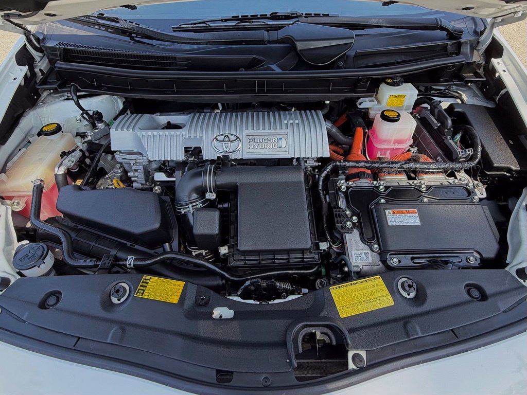 Used 2013 Toyota Prius Prime Plug-In Hybrid FWD image 29