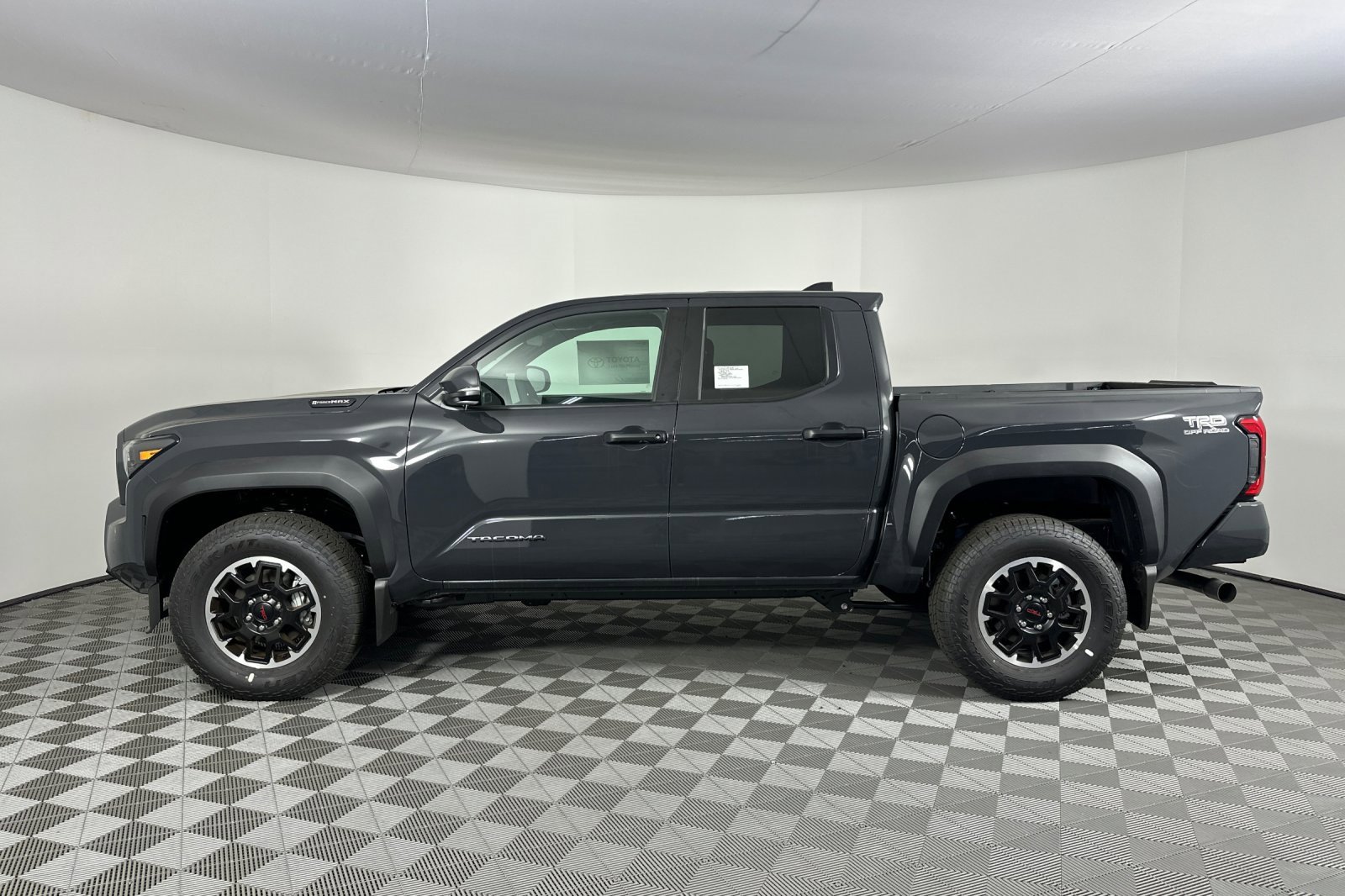 New 2025 Toyota Tacoma TRD Off-Road image 7