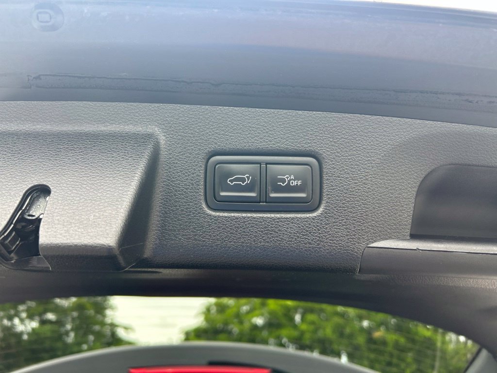 Used 2025 Kia Telluride S FWD image 32