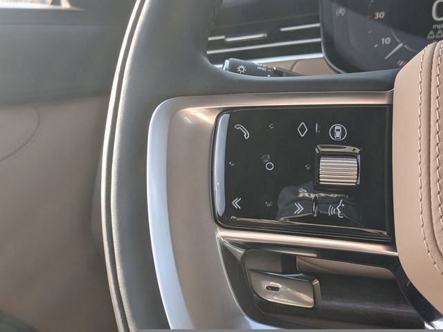 New 2026 Land Rover Range Rover Long Wheelbase SE image 22