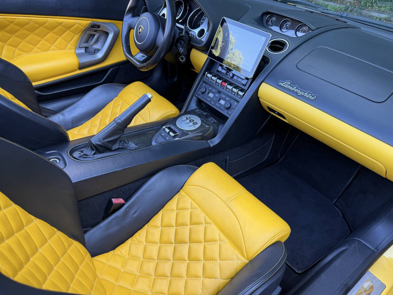 Used 2011 Lamborghini Gallardo LP 560-4 AWD/4WD image 4