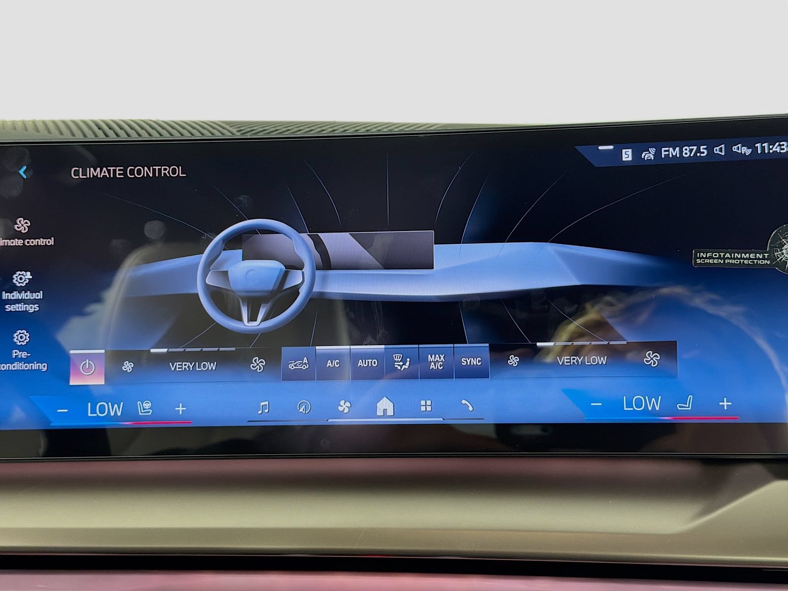 Used 2026 BMW i5 eDrive40 AWD/4WD image 16
