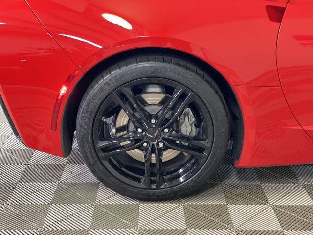 Used 2017 Chevrolet Corvette Stingray Coupe w/ Carbon Flash Badge Package image 18