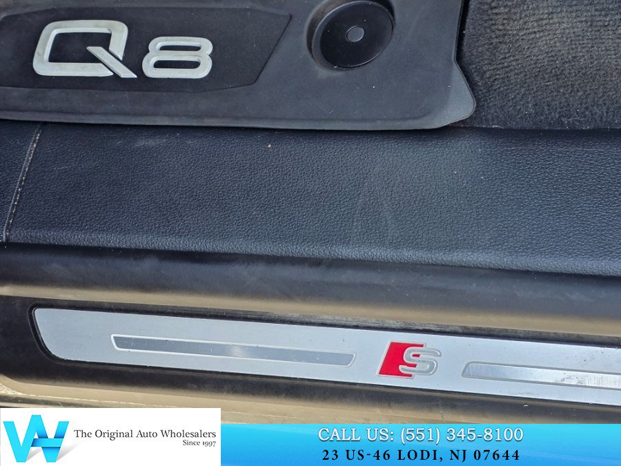 Used 2021 Audi Q8 Premium Plus AWD/4WD image 29