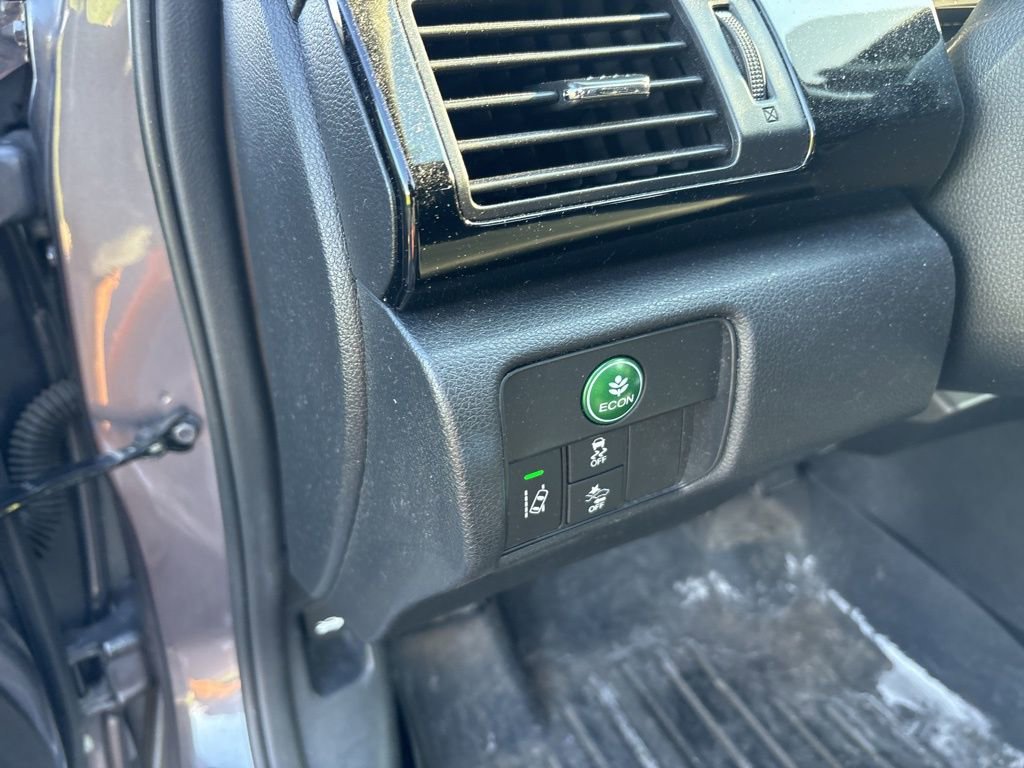 Used 2016 Honda Accord LX image 16