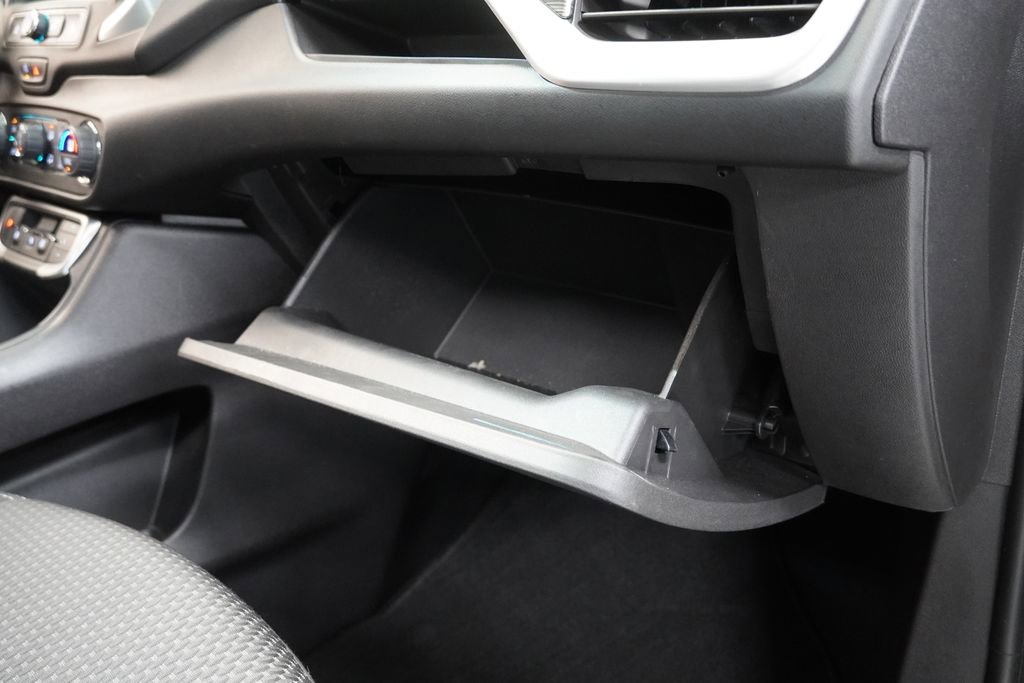 Used 2024 GMC Terrain SLE w/ Driver Convenience Package AWD/4WD image 37