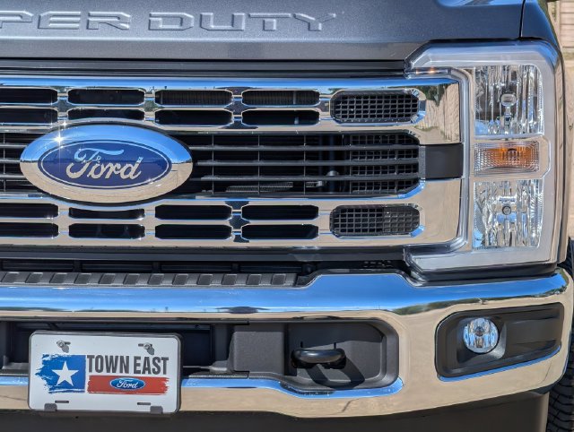 Used 2026 Ford F350 XLT AWD/4WD image 8