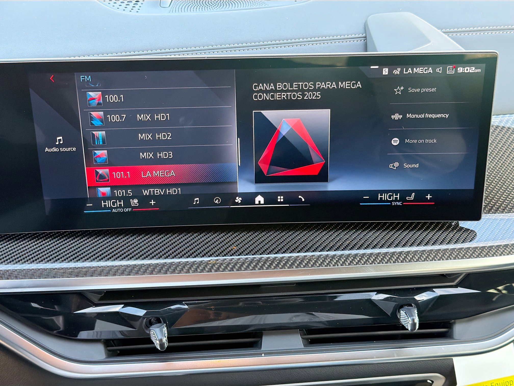 New 2026 BMW X5 M60i image 32