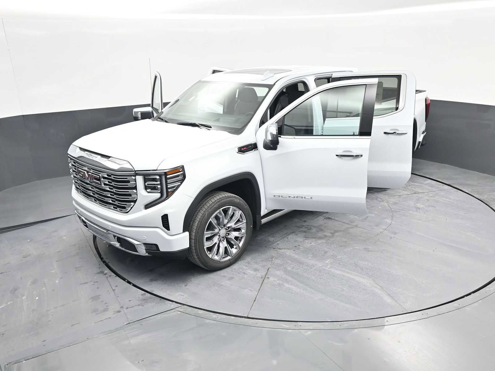 New 2026 GMC Sierra 1500 Denali w/ Denali Reserve Package AWD/4WD image 45