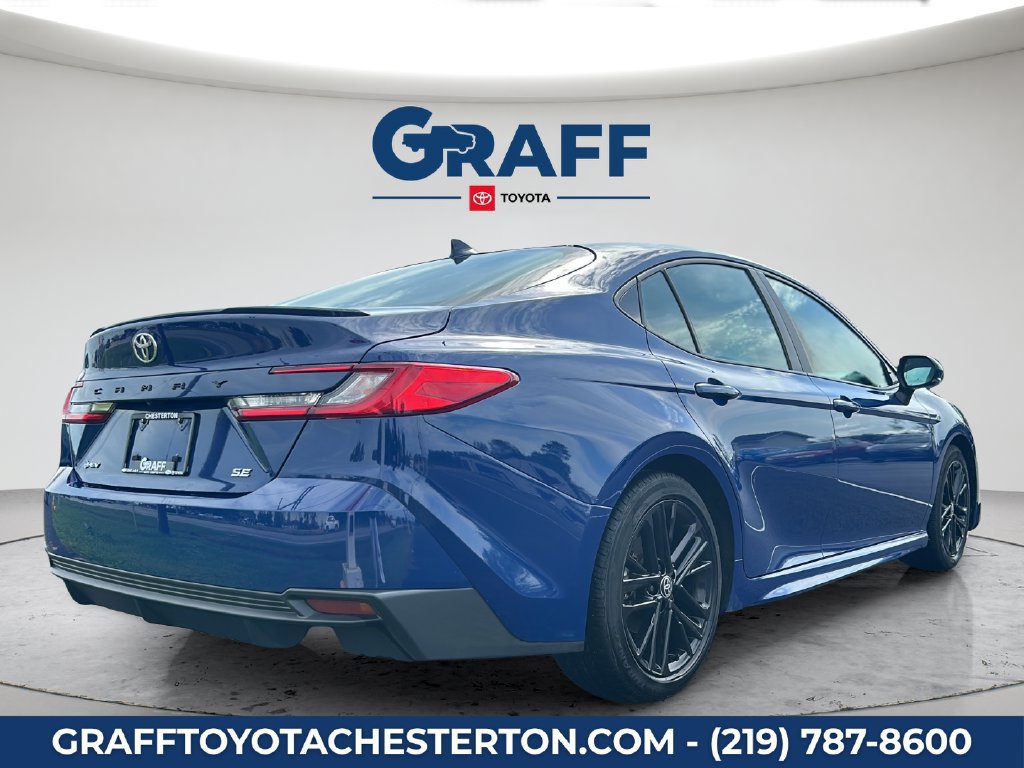 Used 2025 Toyota Camry SE FWD image 7