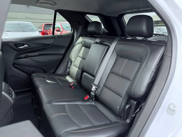 Used 2023 Chevrolet Equinox Premier AWD/4WD image 21