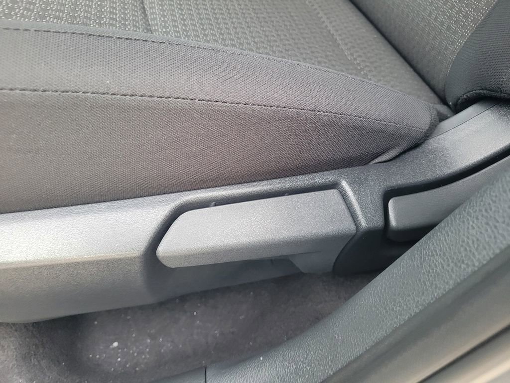 New 2026 Nissan Kicks S image 13