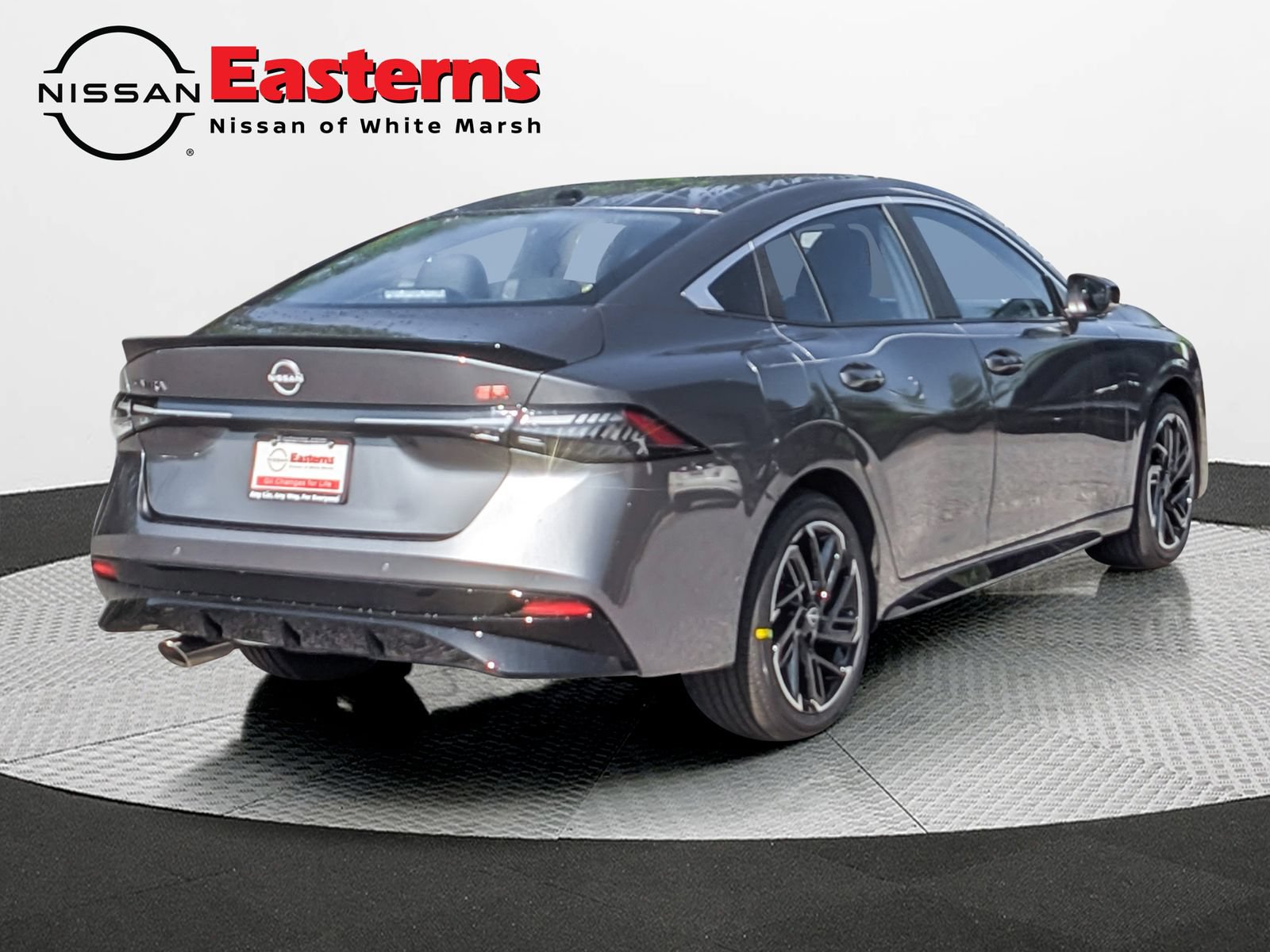 New 2026 Nissan Sentra SR w/ SR Premium Package FWD image 6