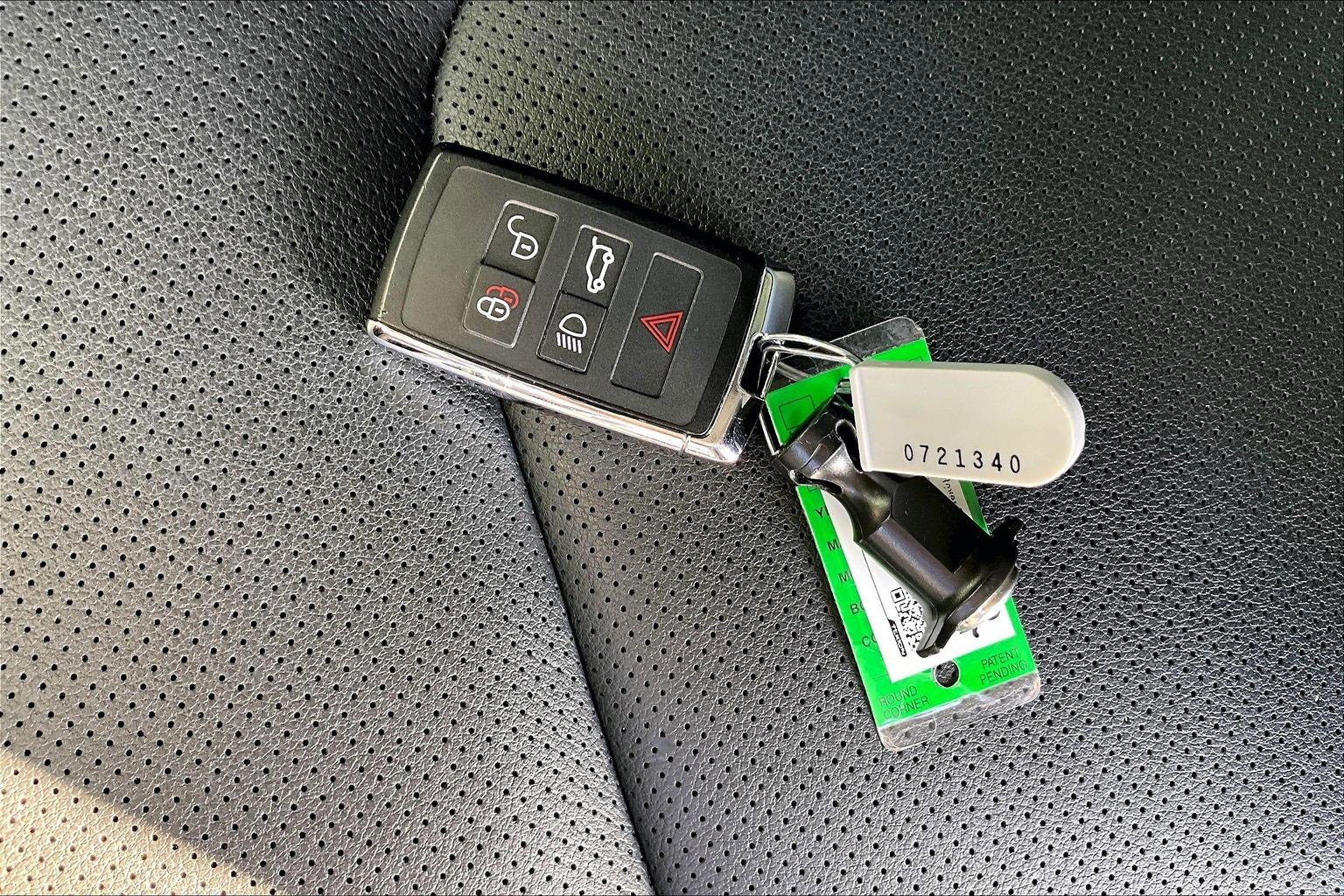 Used 2024 Land Rover Defender 110 S image 11