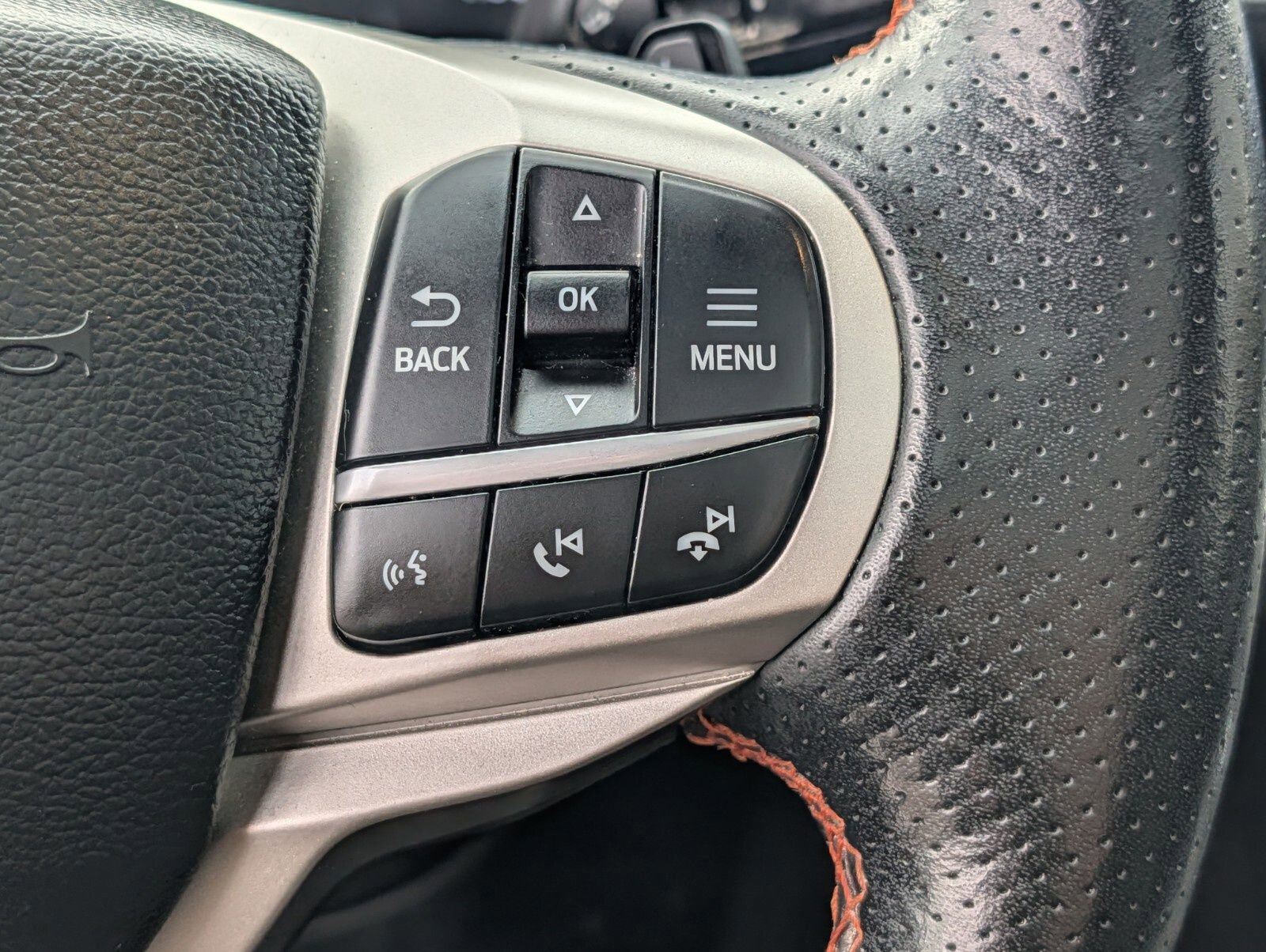 Used 2022 Ford Explorer Timberline image 34