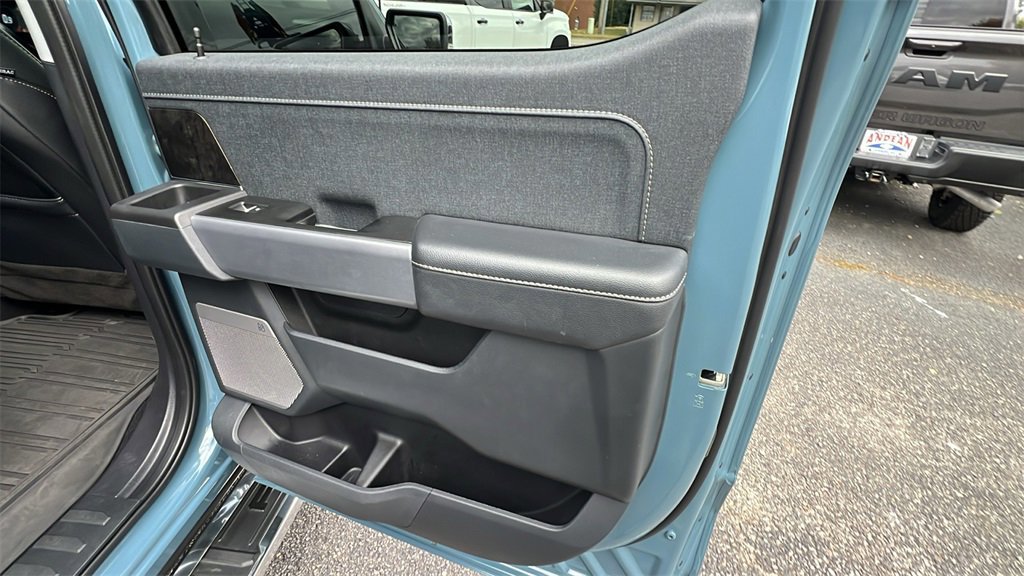 Used 2023 Ford F150 Lariat w/ Equipment Group 502A High image 18