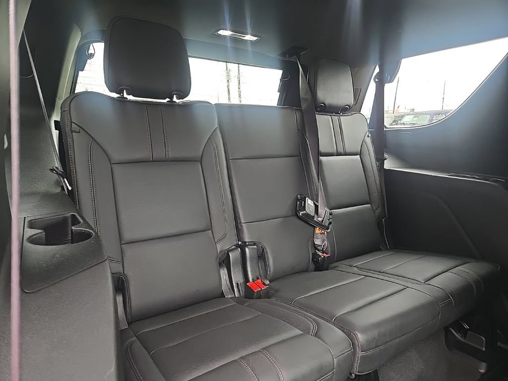 Used 2021 Chevrolet Tahoe RST w/ Luxury Package AWD/4WD image 93