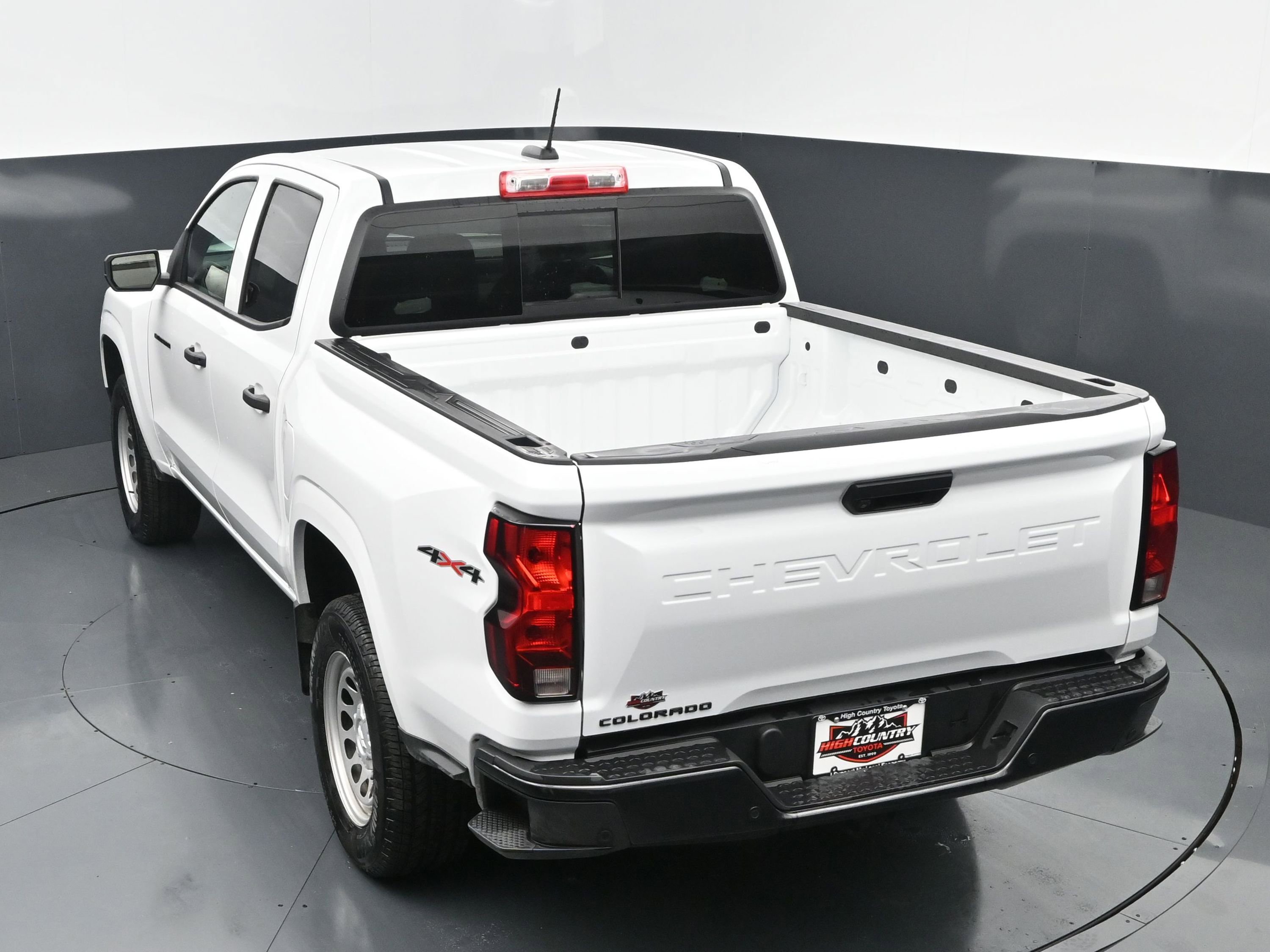 Used 2025 Chevrolet Colorado W/T image 29