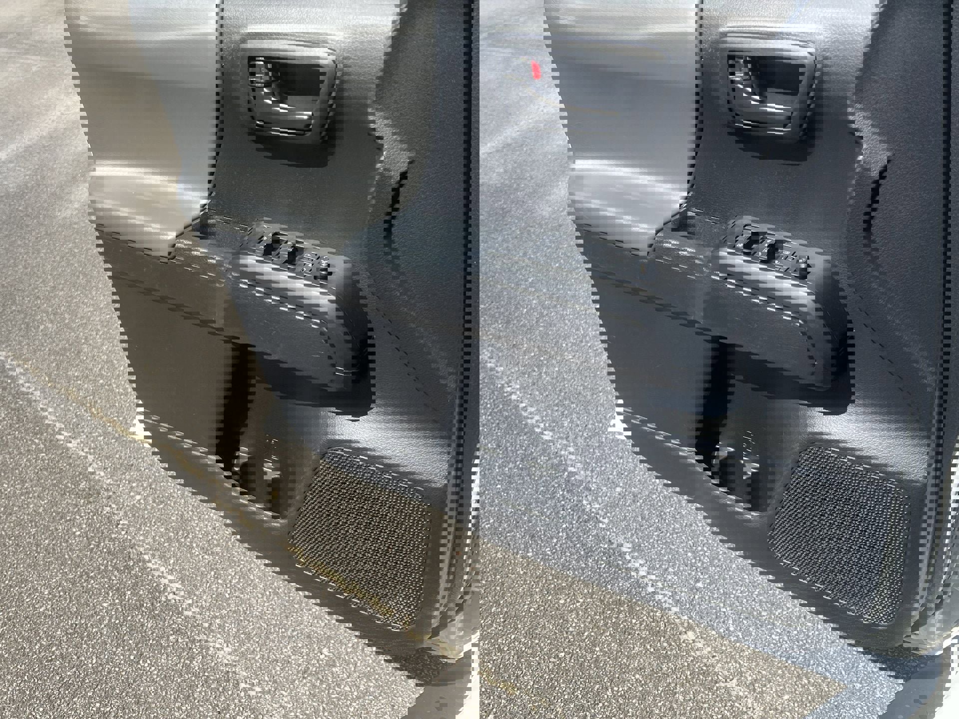 Used 2021 Toyota Tacoma SR w/ SR Convenience Package image 12