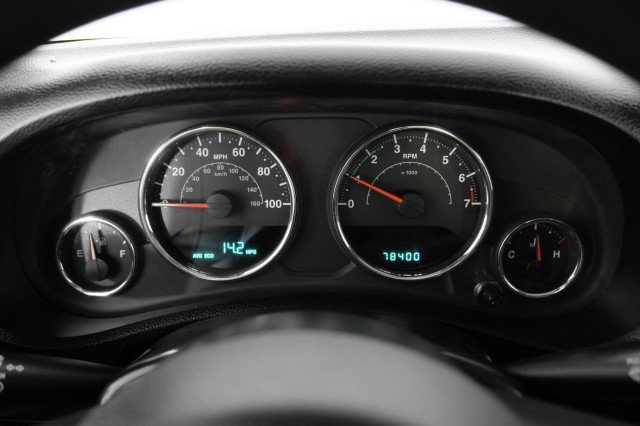 Used 2014 Jeep Wrangler Unlimited Sport AWD/4WD image 17