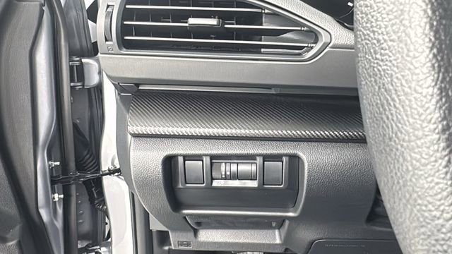 Certified 2025 Subaru Crosstrek 2.0i Premium image 35