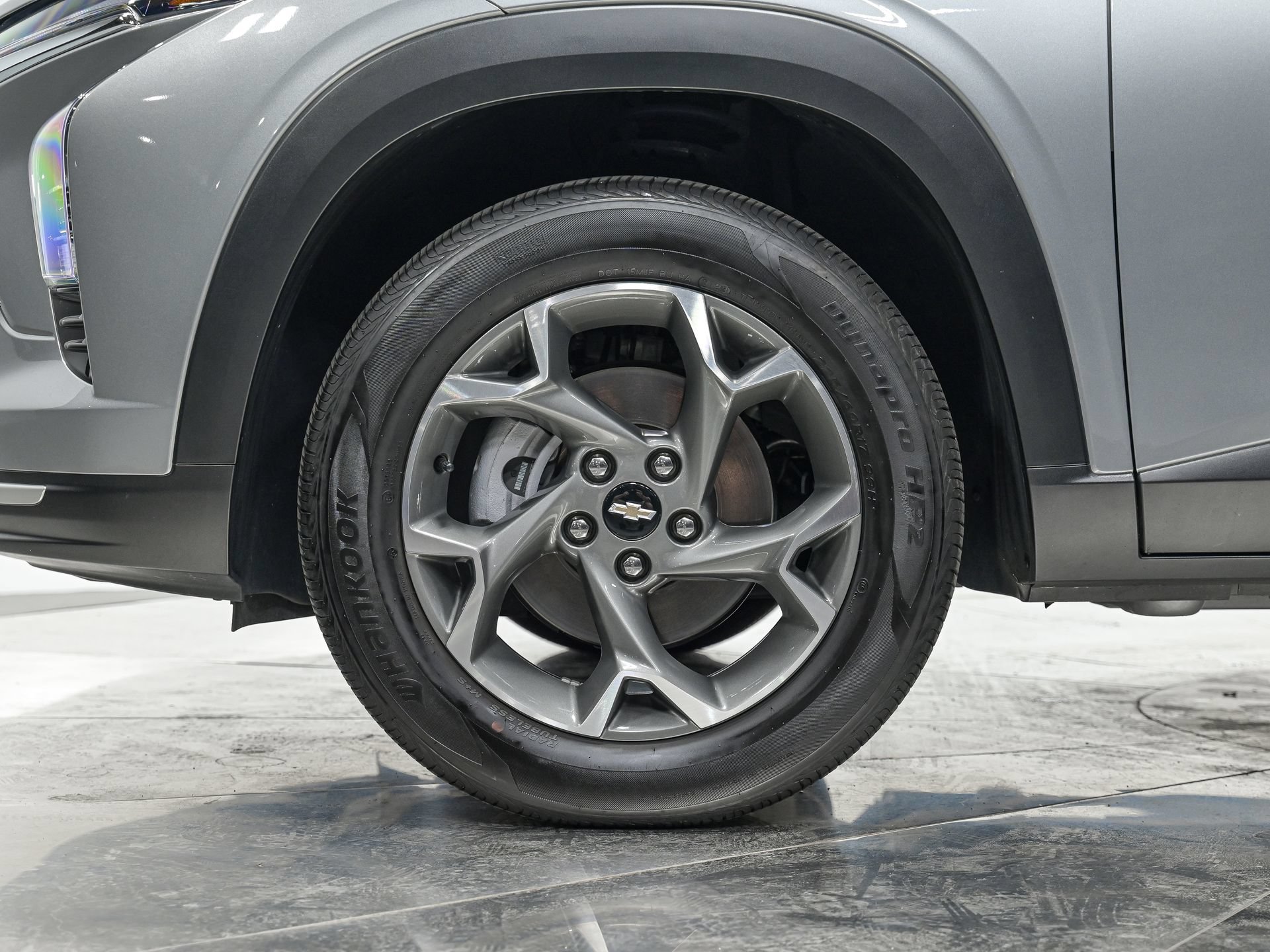 Used 2026 Chevrolet Trax LT w/ Driver Confidence Package FWD image 3