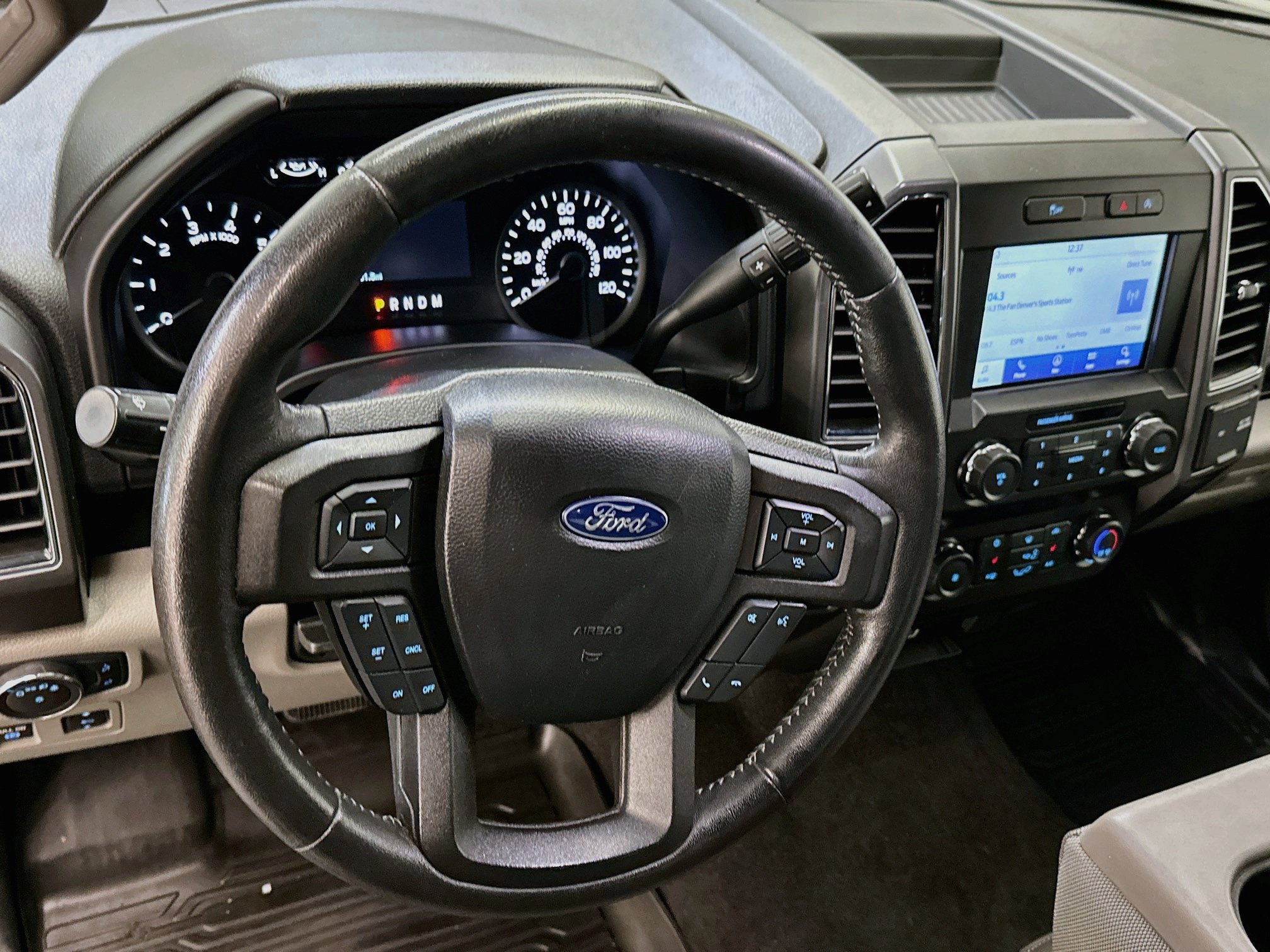 Used 2020 Ford F150 XLT w/ Equipment Group 302A Luxury AWD/4WD image 18