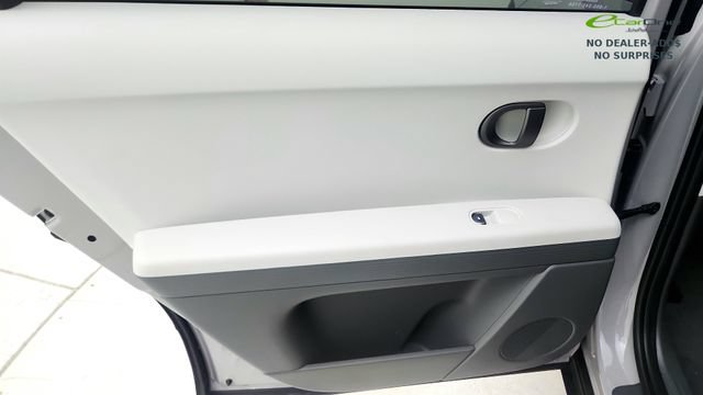 Used 2025 Hyundai Ioniq 5 SE RWD image 45