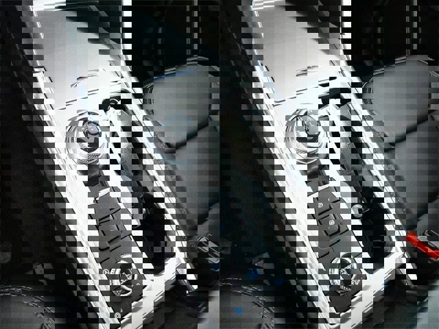 Certified 2023 Ford Explorer XLT w/ Equipment Group 202A image 21