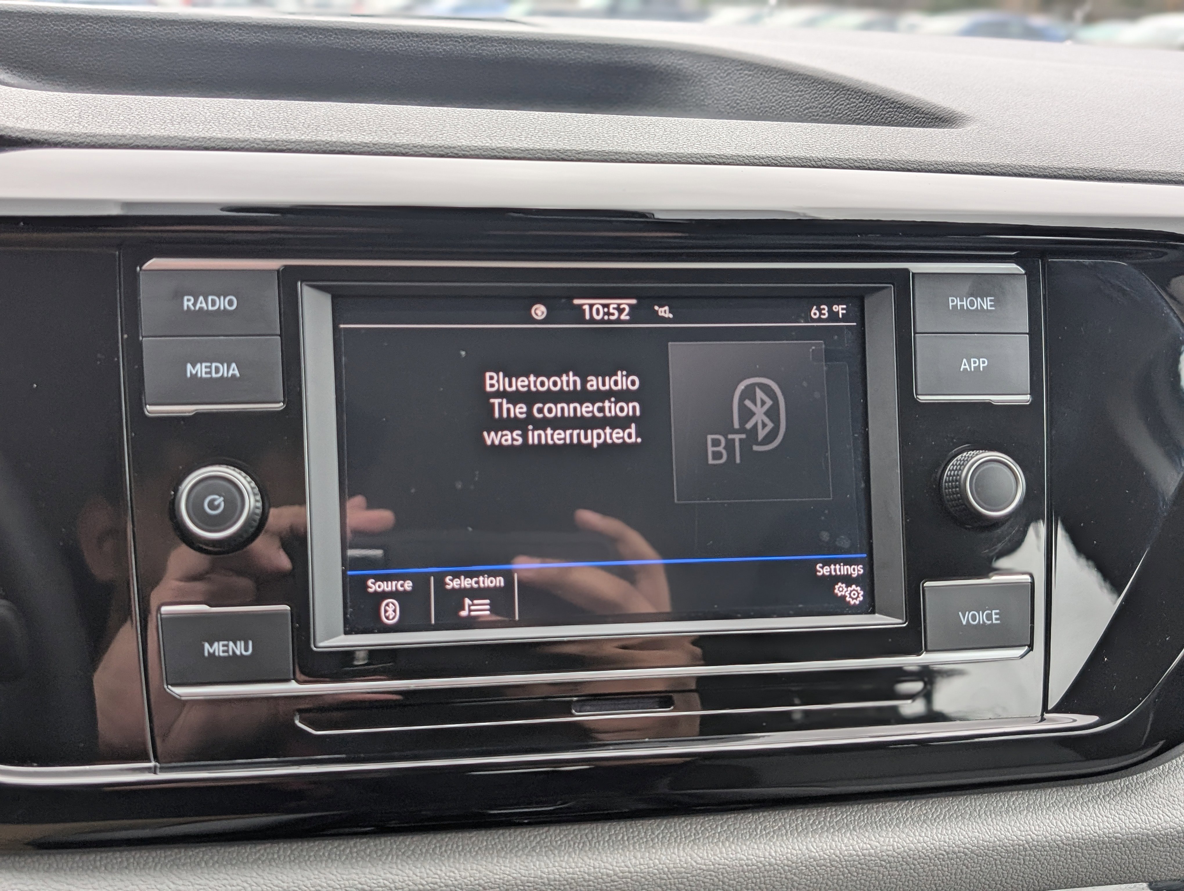 Used 2024 Volkswagen Taos S image 27