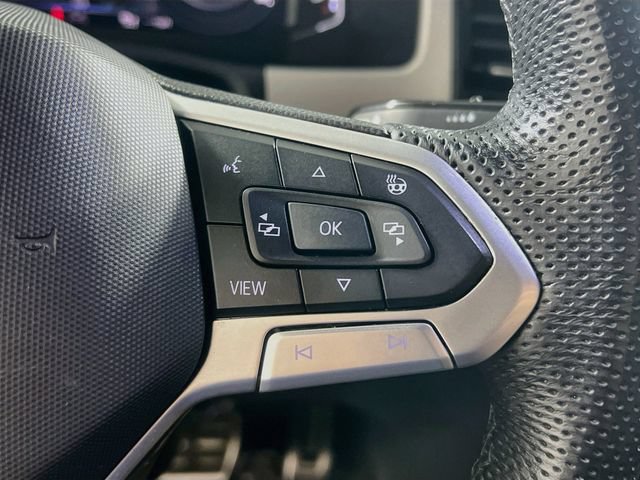 Used 2020 Volkswagen Atlas Cross Sport SEL R-Line w/ Cross Sport MDO Package AWD/4WD image 18