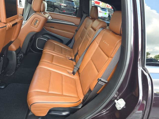Used 2021 Jeep Grand Cherokee Summit w/ Platinum Series Group AWD/4WD image 26