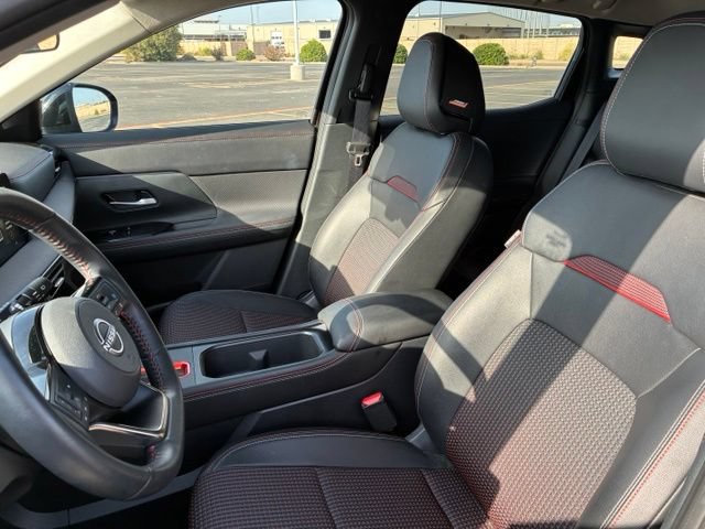Certified 2025 Nissan Kicks SR w/ SR Premium Package AWD/4WD image 11