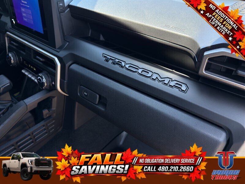 Used 2024 Toyota Tacoma SR AWD/4WD image 31