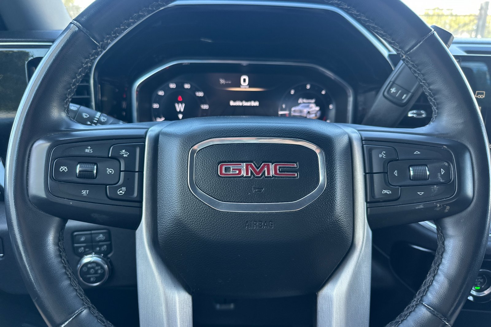 Used 2024 GMC Sierra 1500 SLT RWD image 33