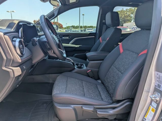 Used 2024 Chevrolet Colorado Z71 w/ Advanced Trailering Package AWD/4WD image 7