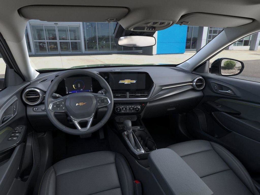 New 2026 Chevrolet Trax ACTIV w/ Sunroof Package FWD image 16