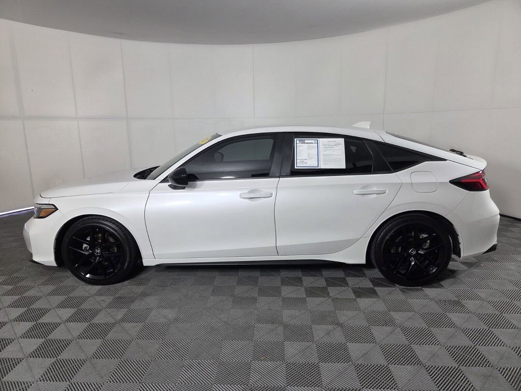 Used 2025 Honda Civic Sport image 9
