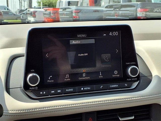 New 2025 Nissan Rogue SV image 13