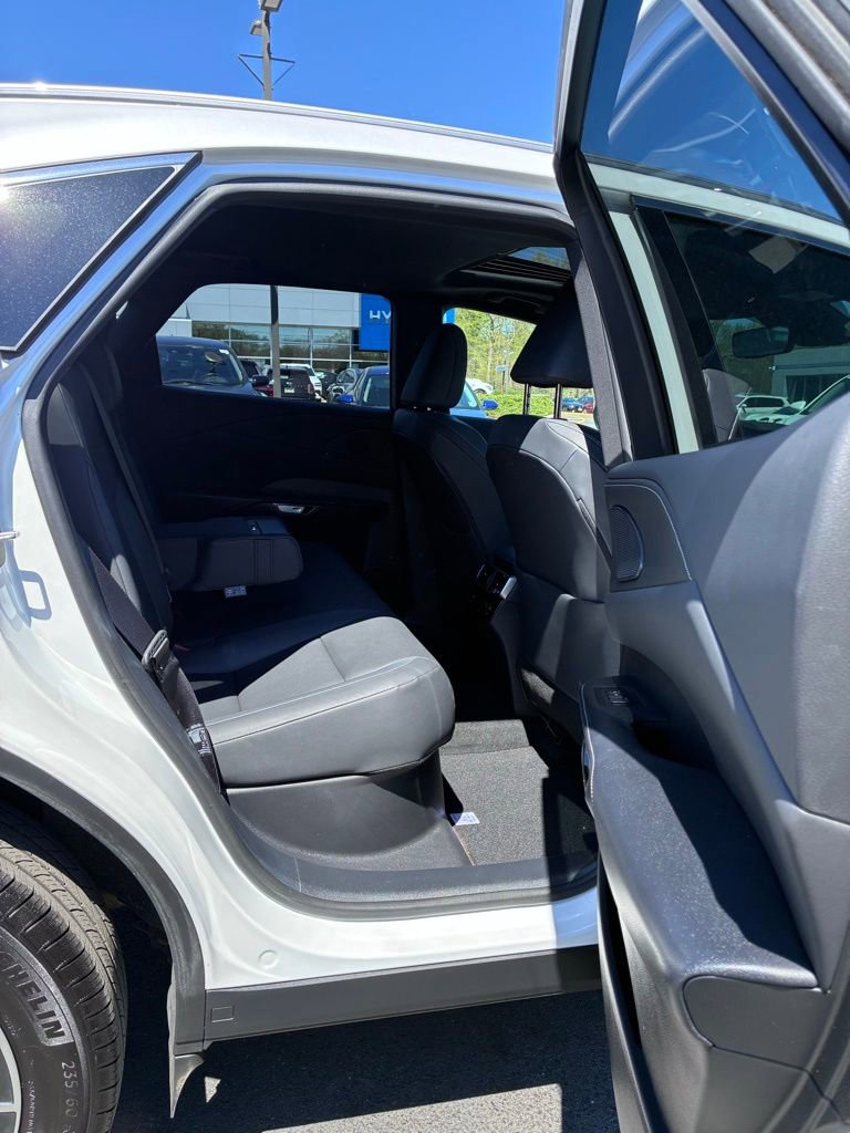 Used 2024 Lexus RX 350 Premium w/ Accessory Package (Z1) AWD/4WD image 24