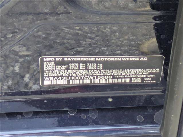 New 2026 BMW 750e xDrive image 15