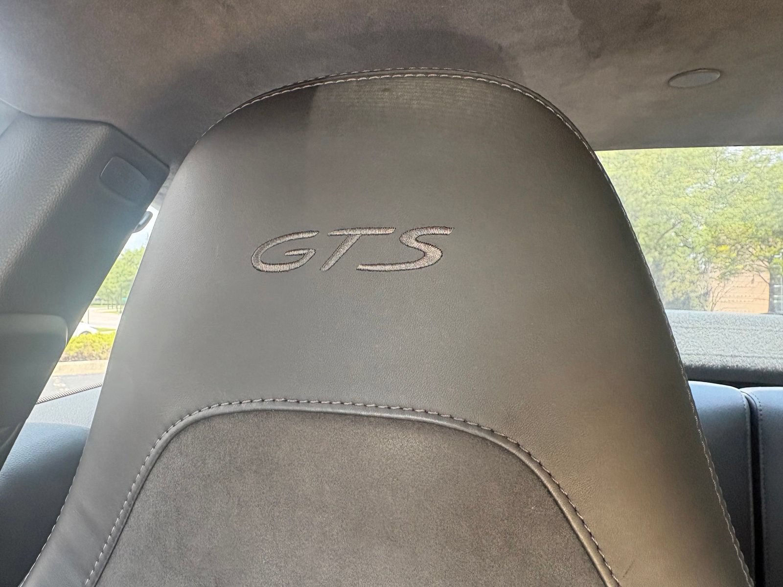 Used 2018 Porsche 911 Carrera GTS RWD image 14