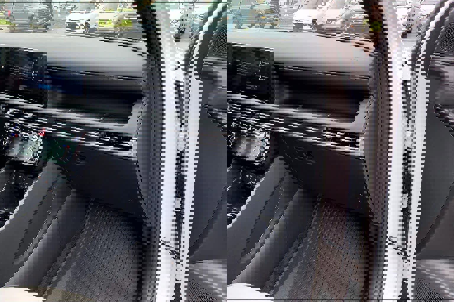 Used 2025 Hyundai Santa Cruz SEL image 18