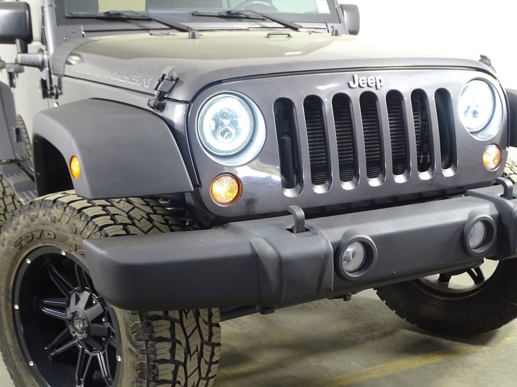 Used 2017 Jeep Wrangler Unlimited Sport w/ Connectivity Group image 29