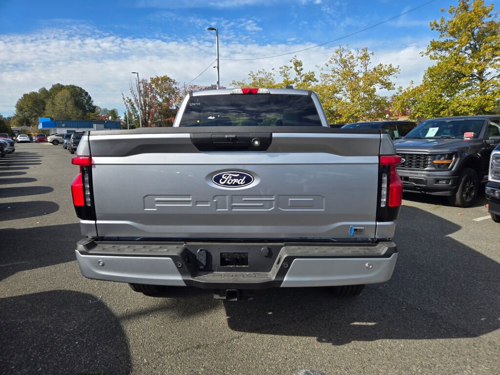 New 2025 Ford F150 Lightning Flash AWD/4WD image 6