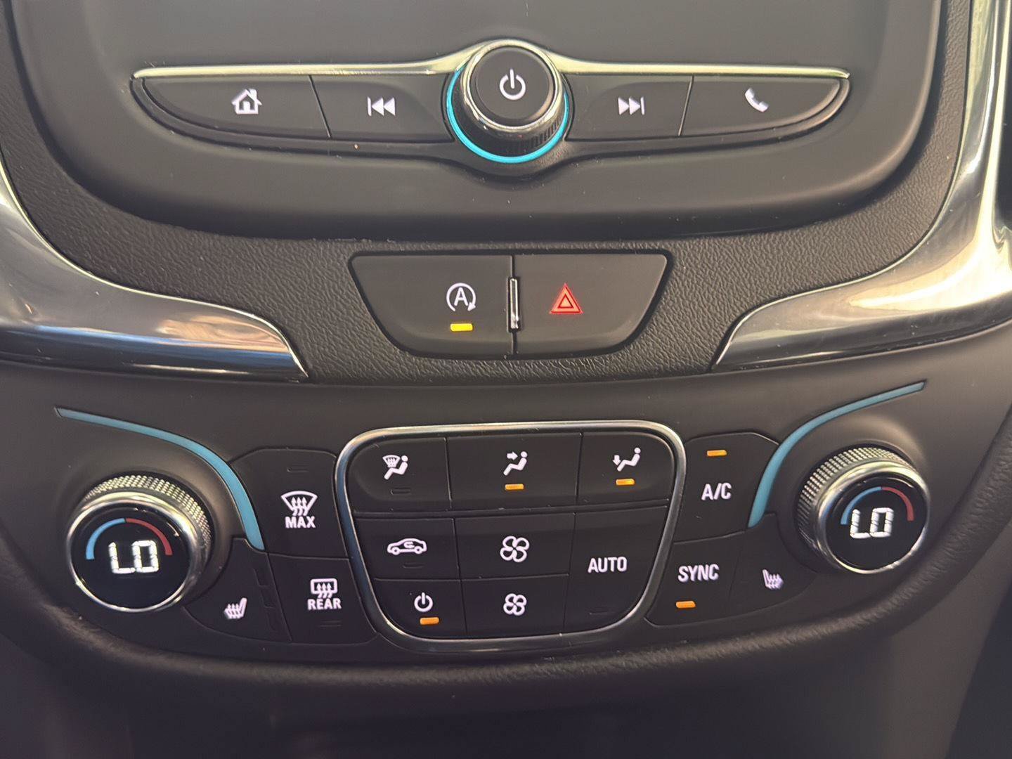 Used 2023 Chevrolet Equinox LT FWD image 20