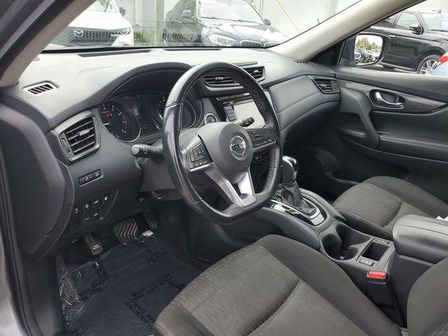 Used 2019 Nissan Rogue SV image 16