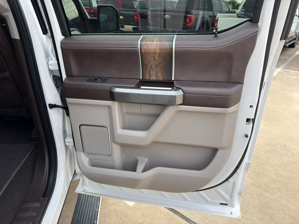 Used 2019 Ford F150 Limited w/ Trailer Tow Package image 24